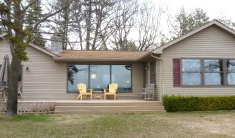8644 N Point Shores Rd, Alpena, MI 49707