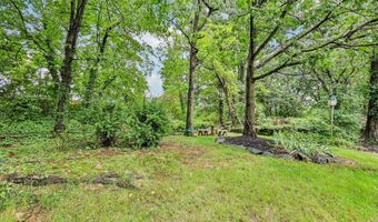 3802 IVANHOE Ln, Alexandria, VA 22310