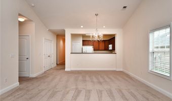47 Hillsborough Dr, Anderson, SC 29621