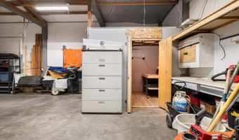 27404 E Ambassador Pr NE, Benton City, WA 99320