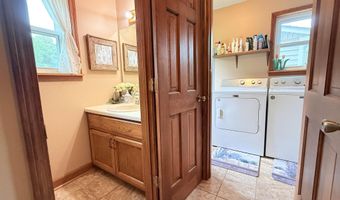 512 Lookout Dr, Arab, AL 35016