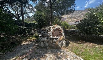 2151 N Altadena, Altadena, CA 91001