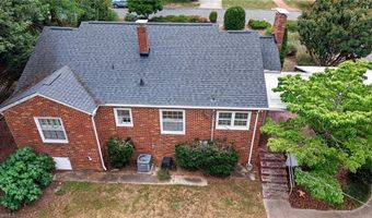 203 Ridgecrest Rd, Asheboro, NC 27203