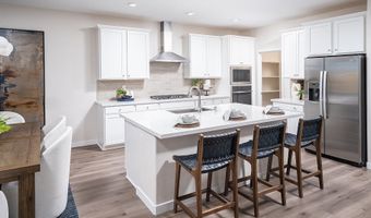 2053 Hyacinth Ct, Plumas Lake, CA 95961