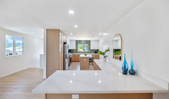 244 Kihapai St A, Kailua, HI 96734