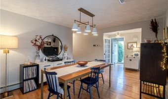 62 Scituate Farms Dr, Cranston, RI 02921