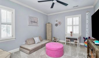 906 Colonial Dr, Albemarle, NC 28001