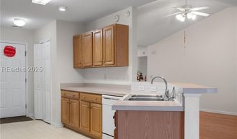 7 Lake Linden Dr, Bluffton, SC 29910