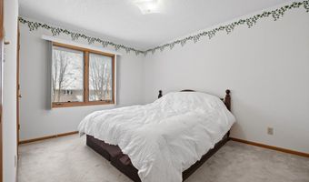 1401 NW Parkridge Pl, Ankeny, IA 50023