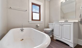 2206 S Linden Ave, Alliance, OH 44601