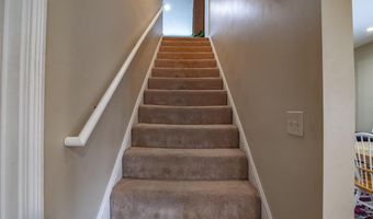 203 Demaree Dr, Bardstown, KY 40004