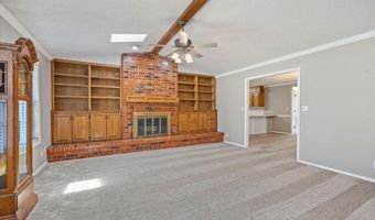 931 King Dr, Bartlesville, OK 74006