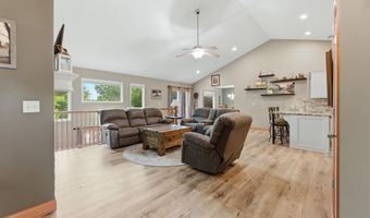 419 S Quail Run Ct, Andover, KS 67002
