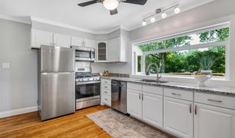 673 Lemonwood Dr, Ballwin, MO 63021