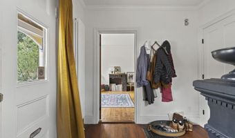 38 Union St, Belfast, ME 04915