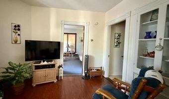 159 Waldo Ave, Belfast, ME 04915