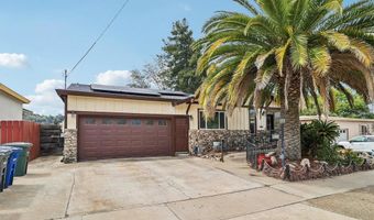 9535 Lakeview Dr, La Mesa, CA 91942