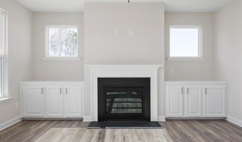 315 Queensferry Ln, Aberdeen, NC 28315