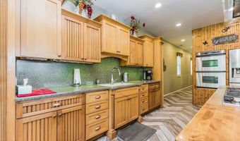 501 W Fox Lake Rd, Angola, IN 46730