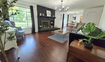 614 6th St NE, Arab, AL 35016