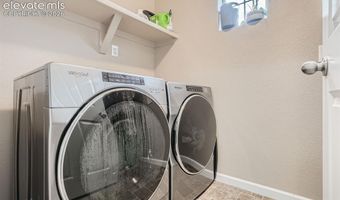806 White Crow St, Aurora, CO 80018