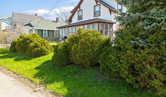 157 Riverside Dr, Augusta, ME 04330