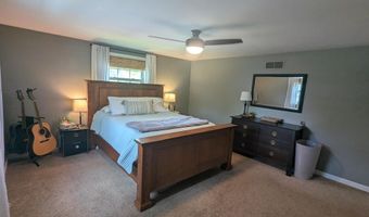 664 Columbia St, Berne, IN 46711