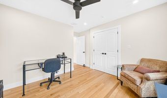 2 Sequoia St, Billerica, MA 01821