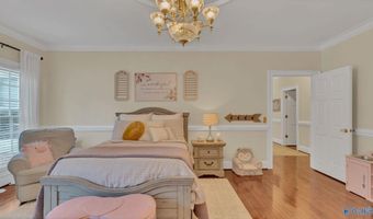 1023 E Main St, Albertville, AL 35951