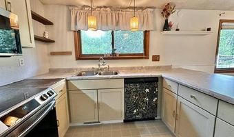 204 S 5th St E, Aurora, MN 55705
