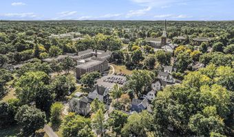410 Bidwell St, Albion, MI 49224