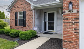 913 Halyard Dr, Avon, IN 46123