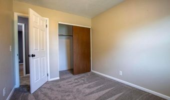 1438 Peachtree Dr, Ashland, OH 44805