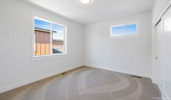 22 Bridger St, Cascade, ID 83611