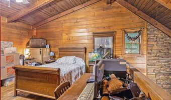 78 Pine Dr, Tallapoosa, GA 30176