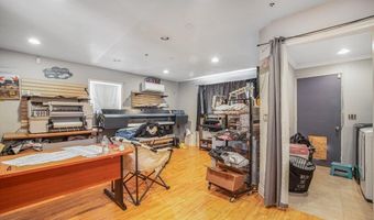 809 Berncastle Rd, Acton, CA 93510