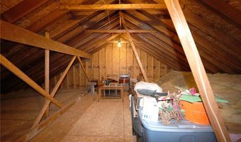 23 Grasspointe Dr, Amherst, NY 14228
