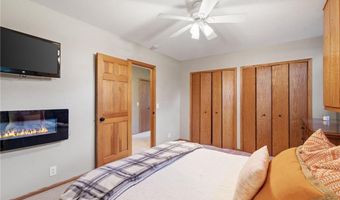 16200 Makah St NW, Andover, MN 55304