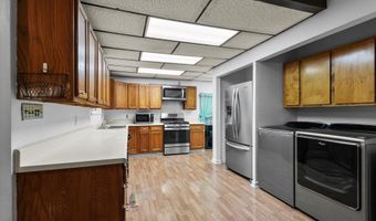 15080 Wright Rd, Athens, AL 35611