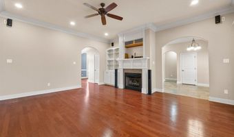 164 Crystal Lake Rd, Austin, AR 72007