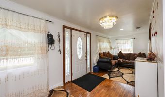 304 Oak St, Angola, IN 46703