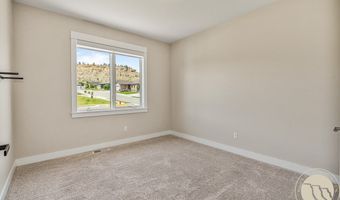 3076 Western Bluffs Blvd, Billings, MT 59106
