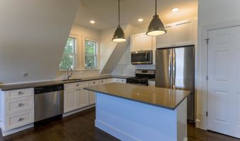 35 Ocean Blvd 5, Atlantic Highlands, NJ 07716