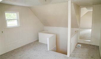 707 E 5th St, Altamont, KS 67330