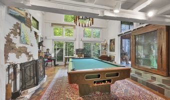 4737 W BROADWAY Dr, Appleton, WI 54913