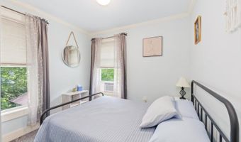 58-60 Frost Pl, Brattleboro, VT 05301