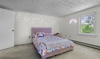 6 Bona Vista Dr, Bow, NH 03304