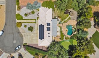 13331 Waco Dr, Apple Valley, CA 92308
