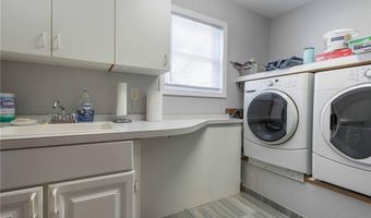 124 Bethesda St NW, Alexandria, MN 56308