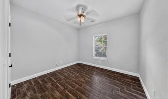 9 Monmouth Dr, Bella Vista, AR 72714